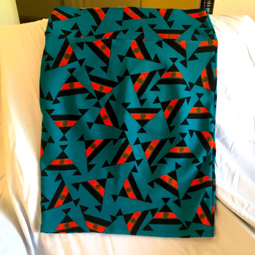 LulaRoe Cassie pencil skirt